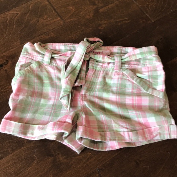Other - Nori girls shorts Sz 10